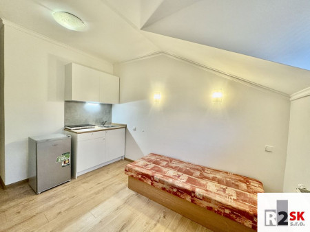 Garsónka, Žilina - centrum, Framborská ulica, 20 m², LEN U NÁS!